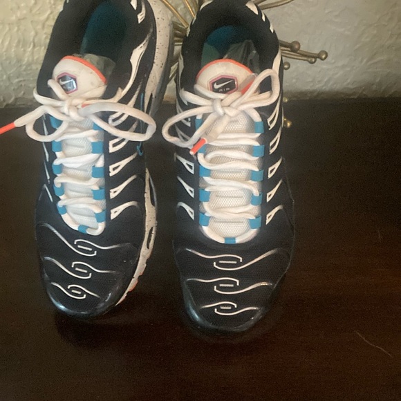 Nike Air Max Plus sneakers 7Y Excellent Condition look at pictures - Picture 1 of 10
